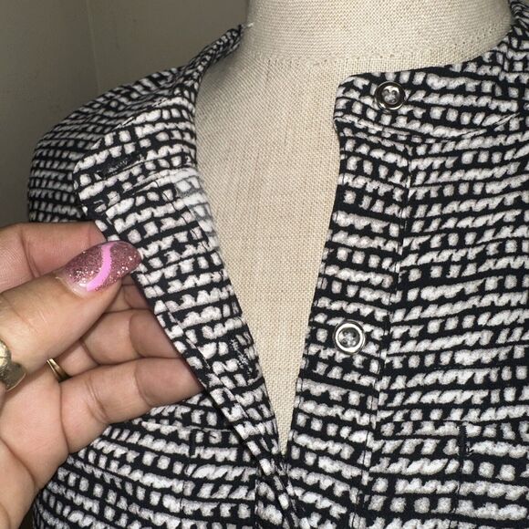 Merona Black White Button Top Pockets Sleeveless Comfortable Romper Dress Sz XS - Picture 3 of 7